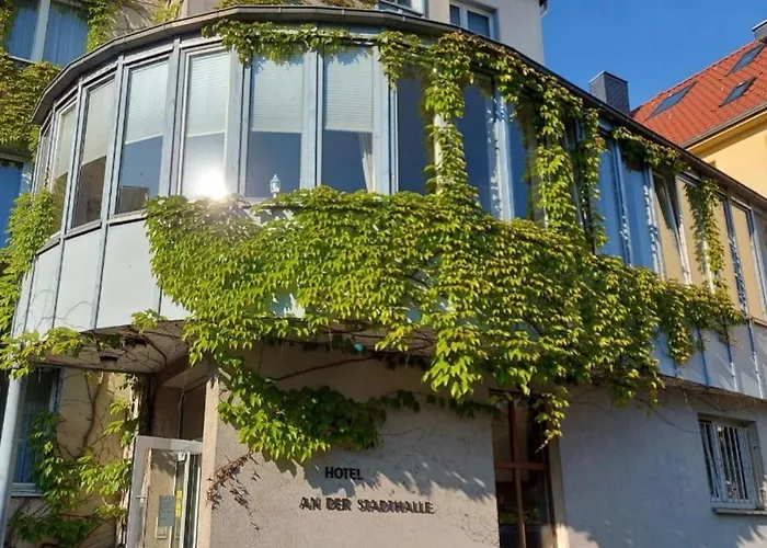 An der Stadthalle